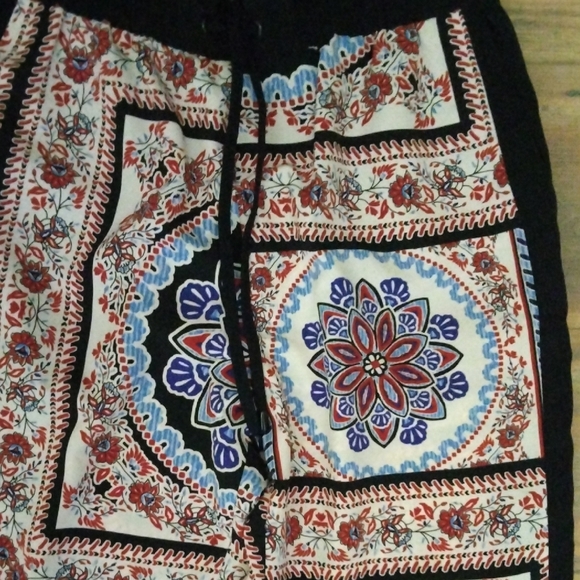 Topshop Multicolor Patterned Pants - Picture 2 of 4